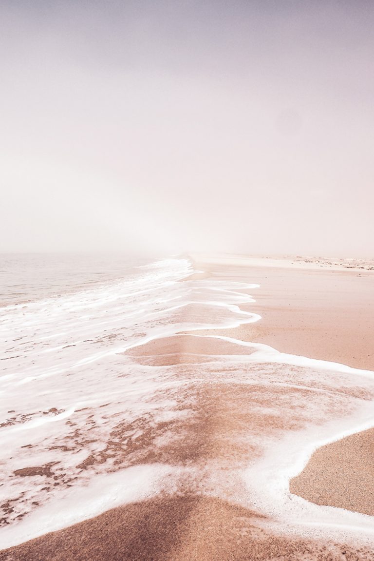 poster_bild_posterdruck_nebel-am-strand_wohnzimmer_bilderwand_skandinavisch__7