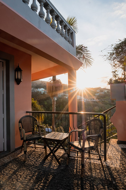 Außenbereich mit Terasse eines Boutique Hotels auf Madeira
